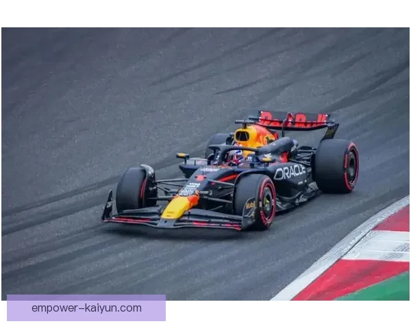 F1新赛季风云再起豪门车队暗战升级引擎革新与车手博弈全面展开