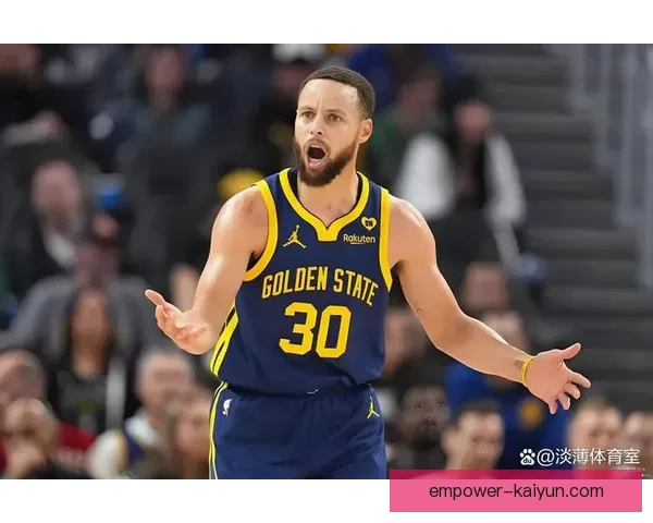 詹姆斯领衔湖人迎战勇士，库里复出战力全开，NBA季后赛形势愈加复杂