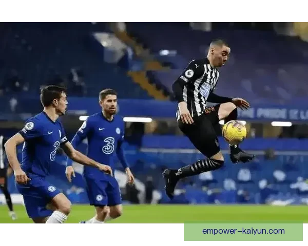 豪门对决引爆足坛新赛季冠军悬念再升级球迷热议不断焦点话题持续升温