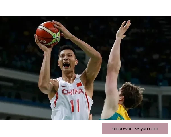 中国男篮逆转胜菲律宾晋级亚洲杯四强 易建联表现出色