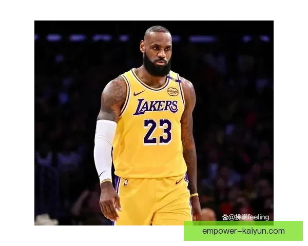 NBA最新动态：湖人队重磅交易计划曝光 詹姆斯与戴维斯未来命运悬而未决
