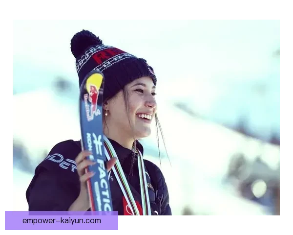 北京冬奥会收官：中国冰雪健儿再创佳绩点燃冬季运动热潮