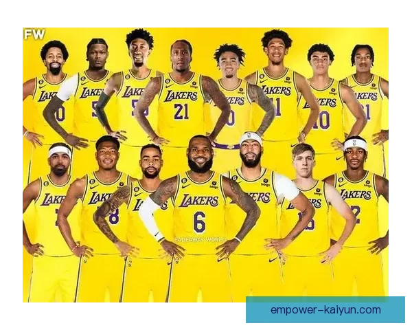 湖人队新赛季阵容大调整 詹姆斯与浓眉携手冲击总冠军